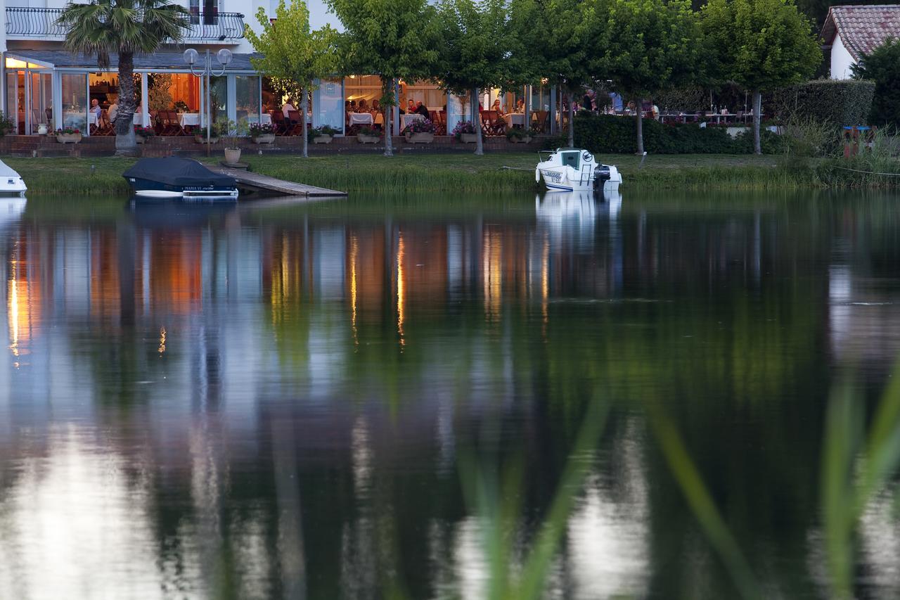 La Caravelle Logis Hotel Biscarrosse Buitenkant foto