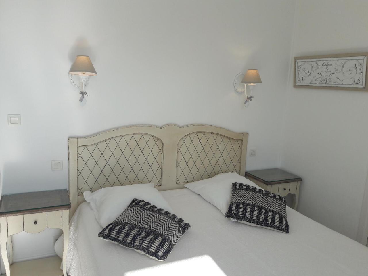 La Caravelle Logis Hotel Biscarrosse Buitenkant foto